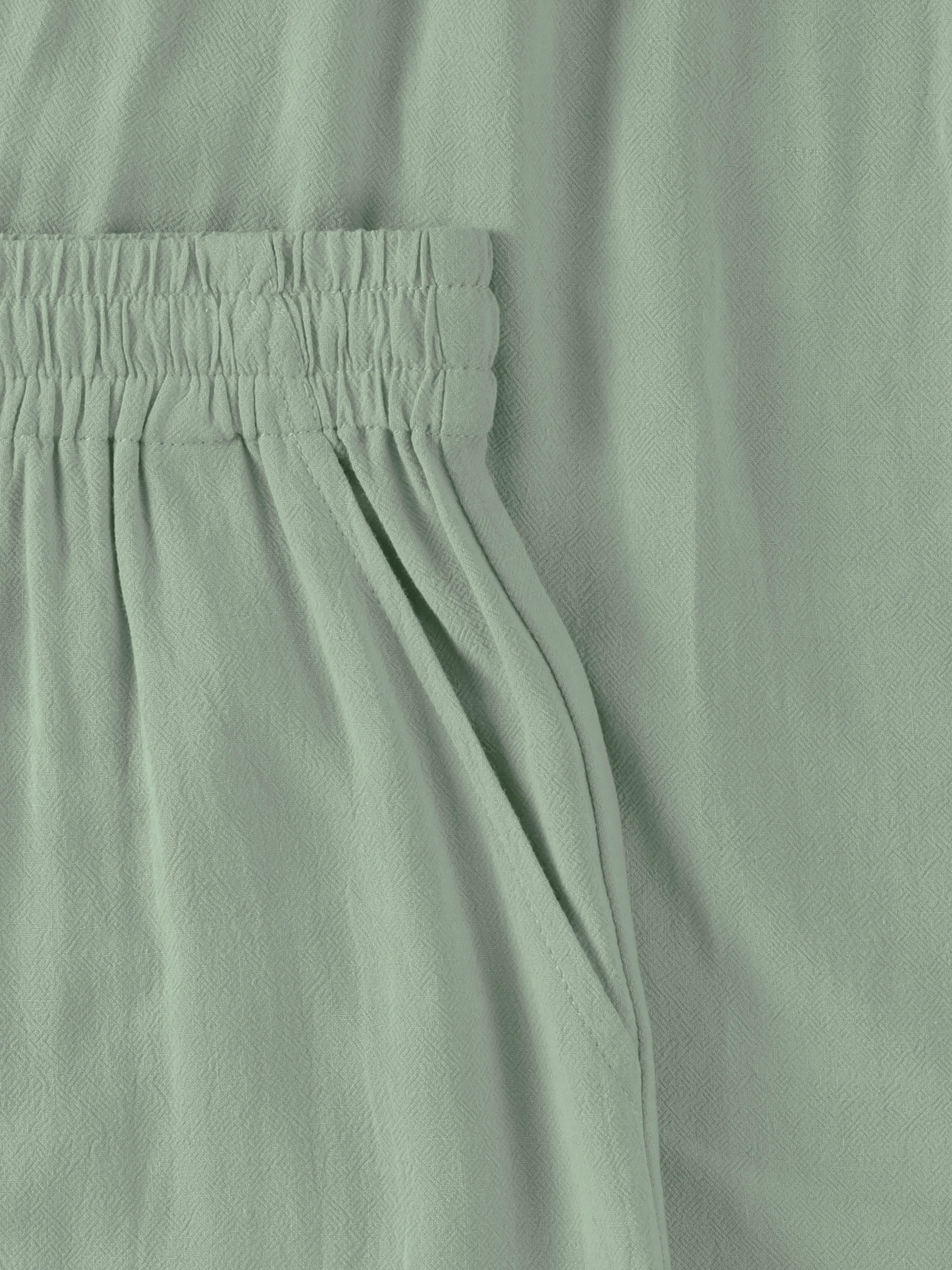 Womens Premium Capri Linen Pants Relaxed Fit Elastic Waist Cropped Trousers with Pockets